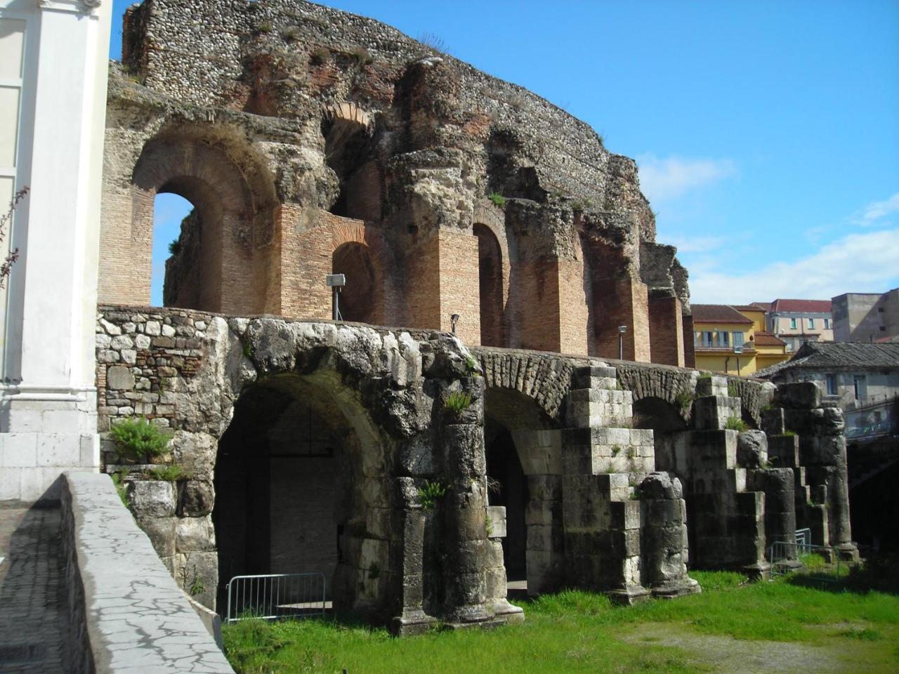 Hotel Antiche Terme Benevento Exteriör bild